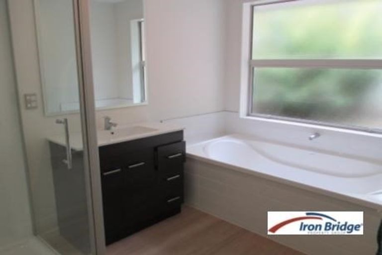 Photo of property in 206 Centaurus Road, Saint Martins, Christchurch, 8022