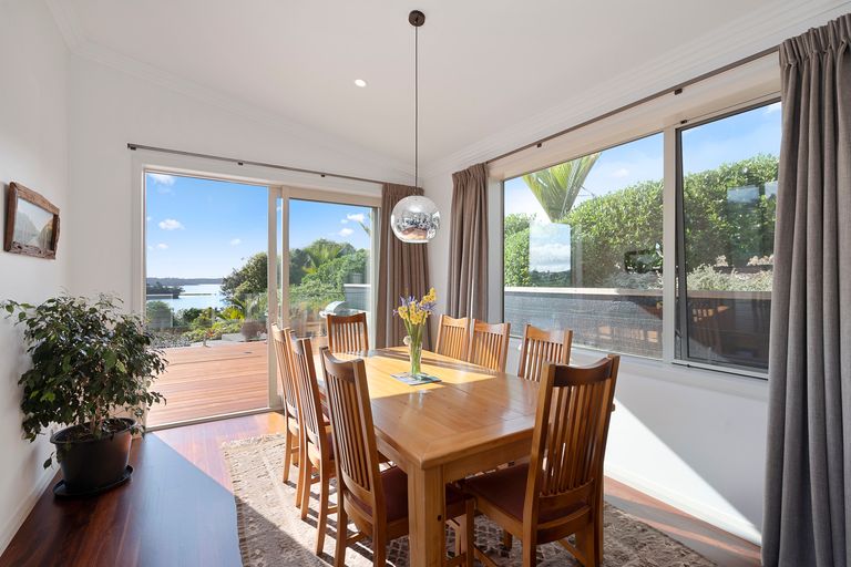 Photo of property in 32 Fuller Terrace, Kerikeri, 0230