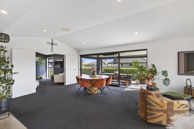 Photo of property in 44 Coby Sydney Drive, Bell Block, New Plymouth, 4312