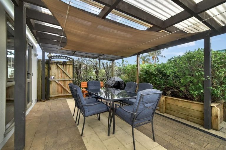 Photo of property in 2 Smylie Close, Ohauiti, Tauranga, 3112