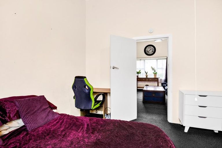 Photo of property in 82 Union Street, Hawera, 4610