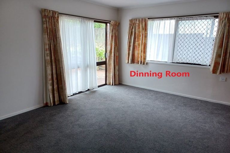 Photo of property in 24 Dianne Louise Drive, Half Moon Bay, Auckland, 2012