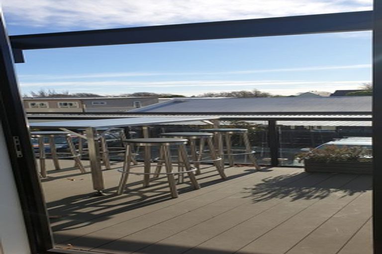 Photo of property in 4/275 Kilmore Street, Christchurch Central, Christchurch, 8011