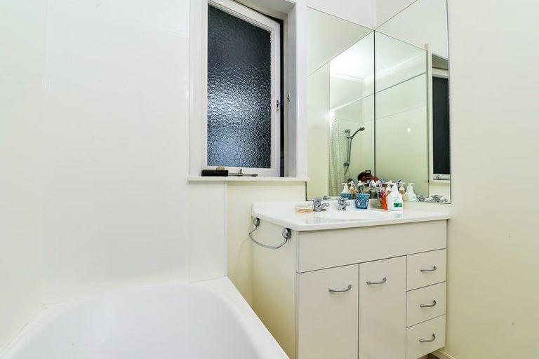 Photo of property in 69 Campbell Street, Frankton, Hamilton, 3204