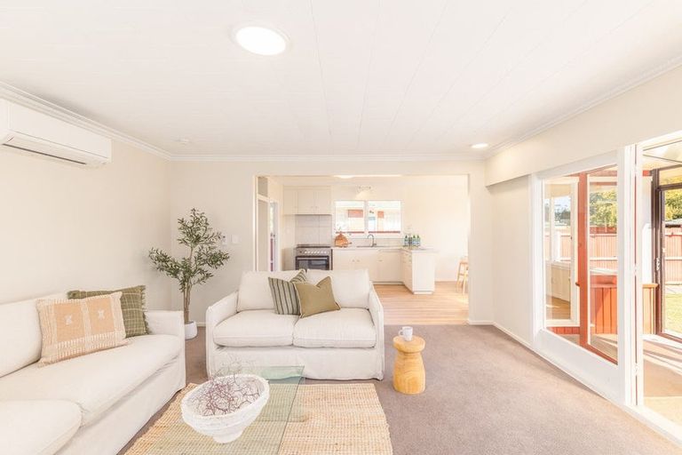 Photo of property in 146 Springs Road, Hornby, Christchurch, 8042