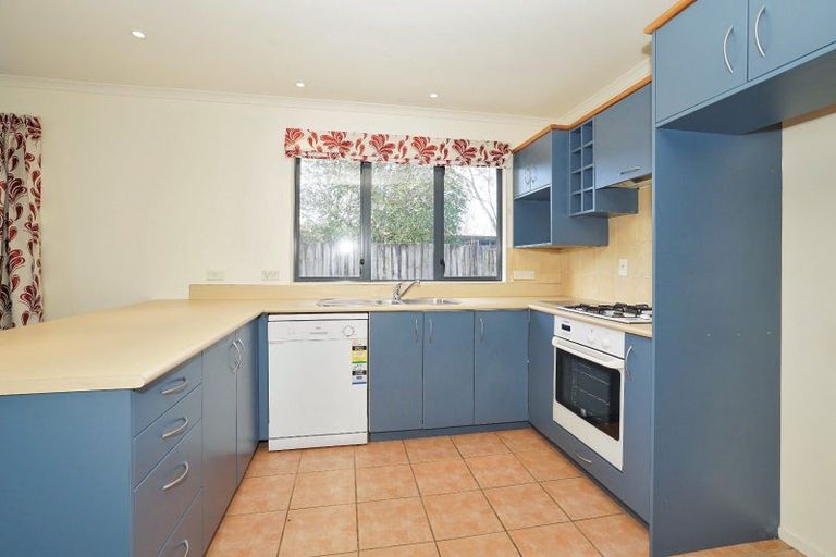 Photo of property in 38a Heath Street, St Andrews, Hamilton, 3200