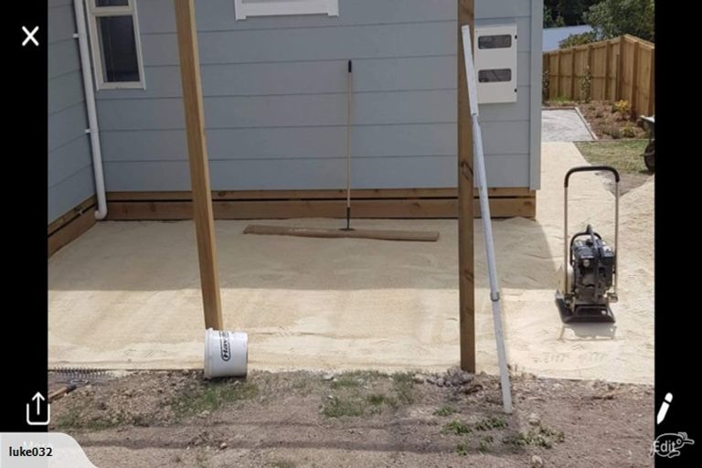 Photo of property in 12a Matai Road, Stanmore Bay, Whangaparaoa, 0932