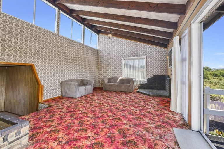 Photo of property in 87a Edmonton Road, Henderson, Auckland, 0612