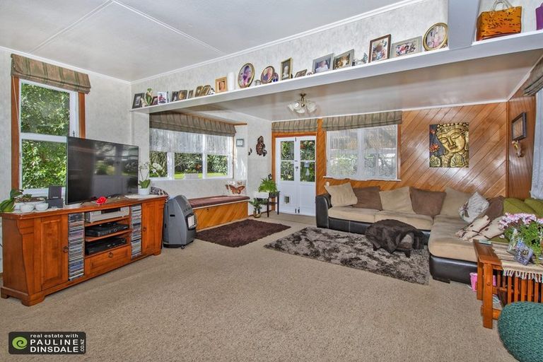 Photo of property in 17 Station Road, Te Kamo, Whangarei, 0112