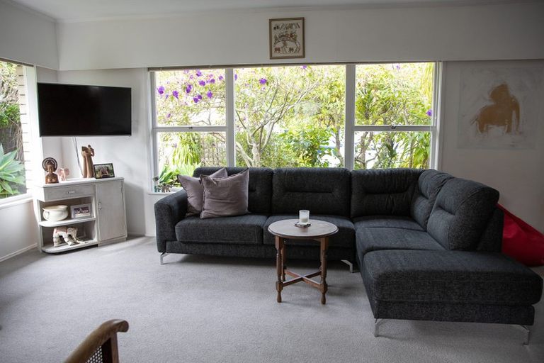 Photo of property in 23a/3 Eversleigh Road, Belmont, Auckland, 0622
