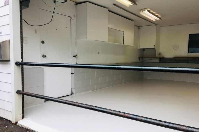 Photo of property in 4 Myrtle Crescent, Mount Cook, Wellington, 6021