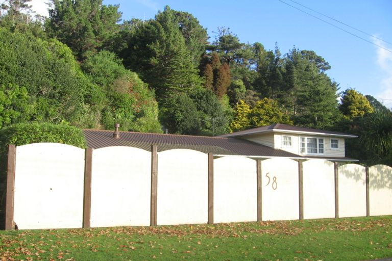 Photo of property in 58 Hine Road, Wainuiomata, Lower Hutt, 5014