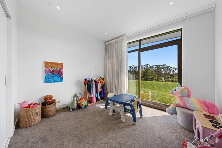 Photo of property in 121a Pomona Road, Kumeu, 0891