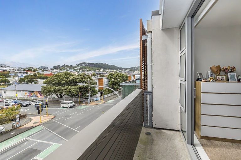 Photo of property in Masina Apartments, 312/80u Riddiford Street, Newtown, Wellington, 6021