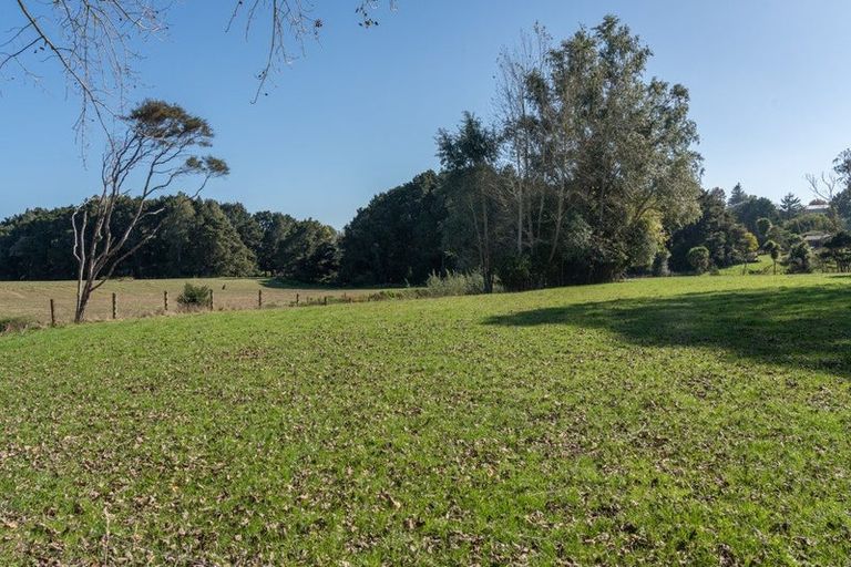 Photo of property in 733 Grove Road, Karamu, Hamilton, 3285