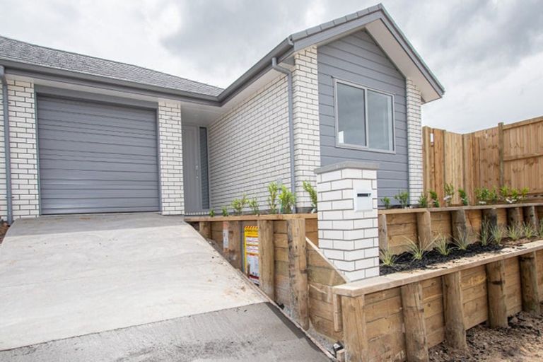 Photo of property in 12u2 Bostonkip Crescent, Fitzroy, Hamilton, 3282