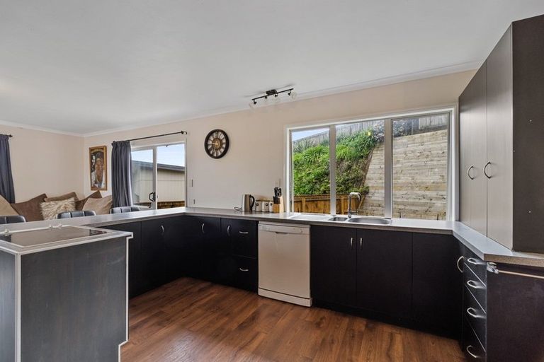 Photo of property in 25a Hobart Drive, Spotswood, New Plymouth, 4310