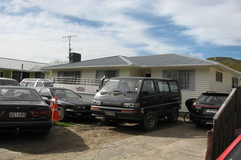 Photo of property in 22 Hamstead Street, Wainuiomata, Lower Hutt, 5014