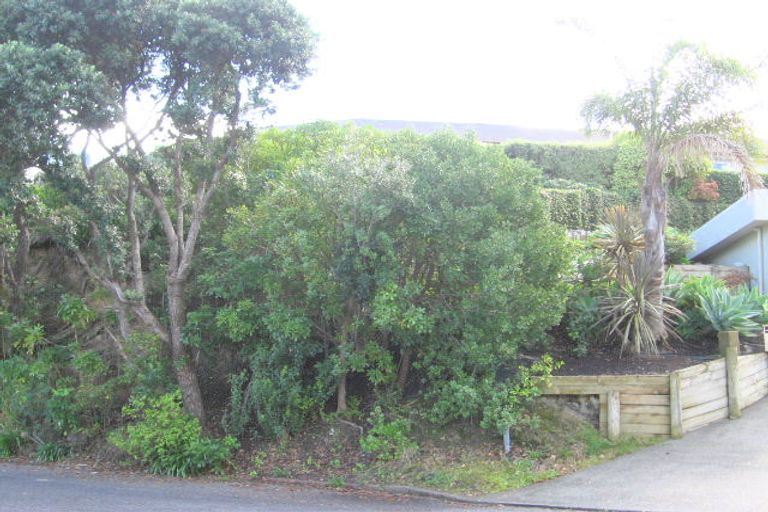 Photo of property in 2 Morrow Avenue, Bucklands Beach, Auckland, 2012