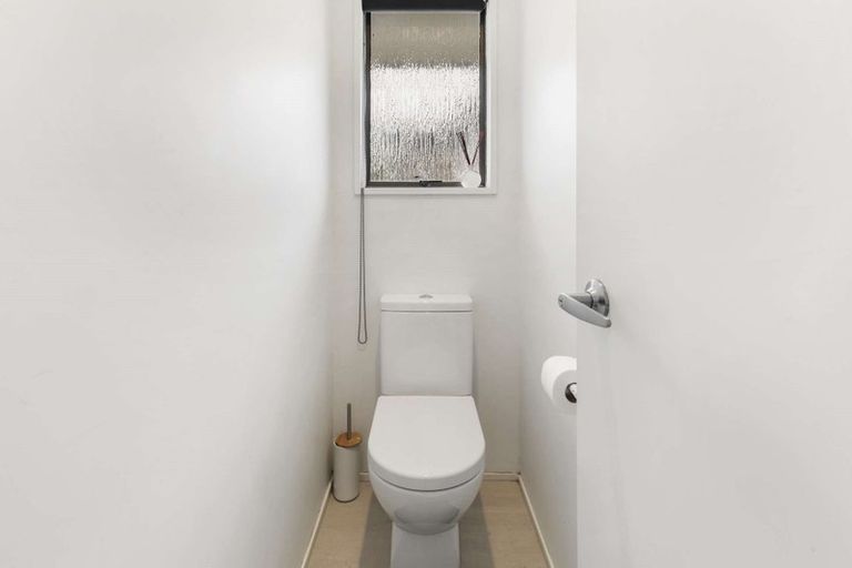 Photo of property in 18 Nettlingham Place, Te Puke, 3119