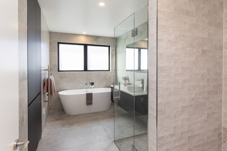 Photo of property in 2/61 Murray Place, St Albans, Christchurch, 8014