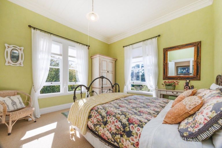 Photo of property in 914 Napier Road, Whakarongo, Palmerston North, 4470