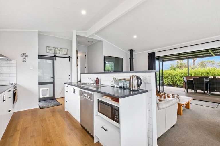 Photo of property in 2a Koromiko Place, Waiuku, 2123