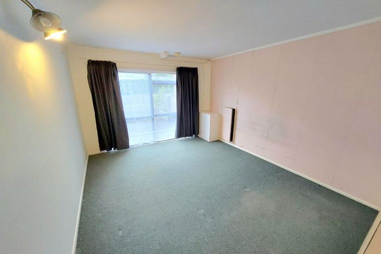Photo of property in 153 Glenvar Road, Torbay, Auckland, 0630