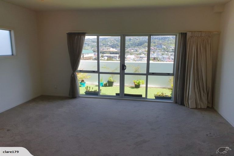 Photo of property in Coromandel Heights, 7/111 Coromandel Street, Newtown, Wellington, 6021