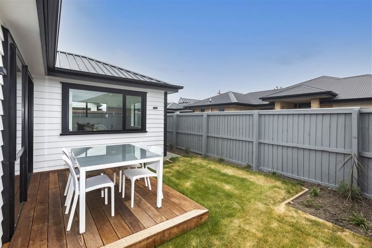 Photo of property in 2/273 Innes Road, Mairehau, 8052