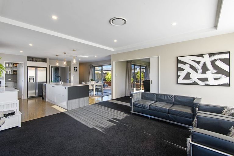 Photo of property in 73 Dynes Road, Rolleston, 7615