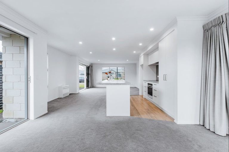 Photo of property in 28 Bastille Court, Rangatira Park, Taupo, 3330