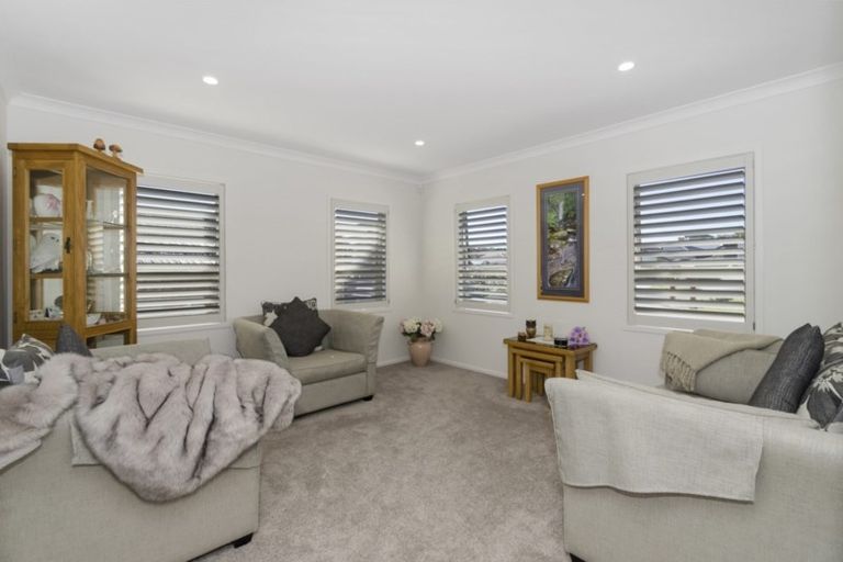 Photo of property in 14 Walter Lawry Road, Paerata, Pukekohe, 2124