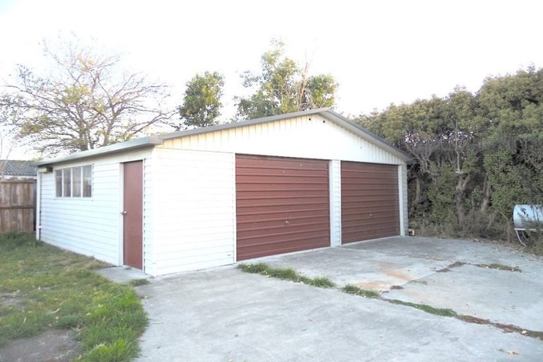 Photo of property in 15 Ballantyne Avenue, Upper Riccarton, Christchurch, 8041