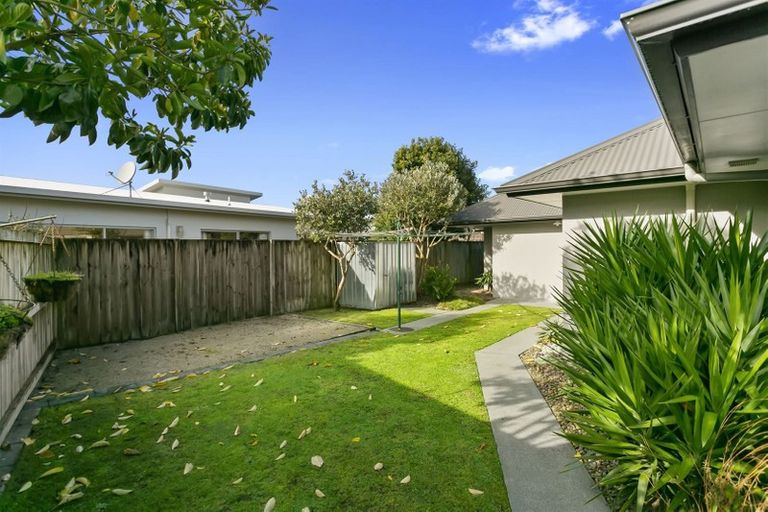 Photo of property in 25 Madison Street, Cambridge, 3434