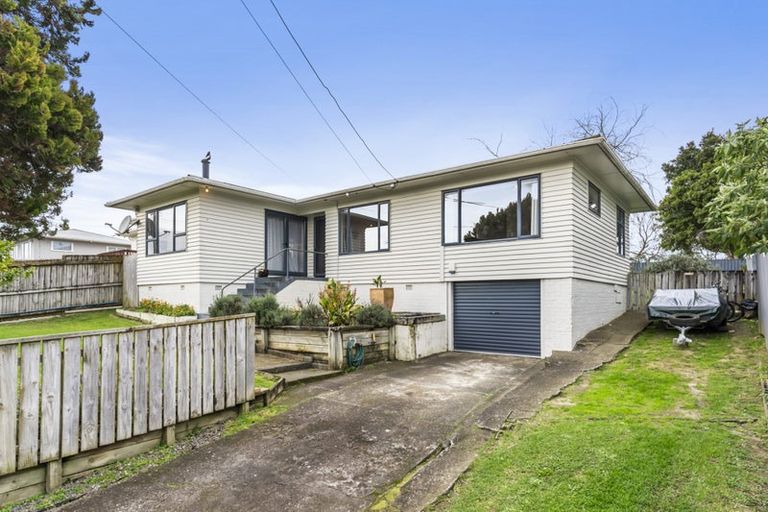 Photo of property in 28 Hooks Road, Manurewa, Auckland, 2102