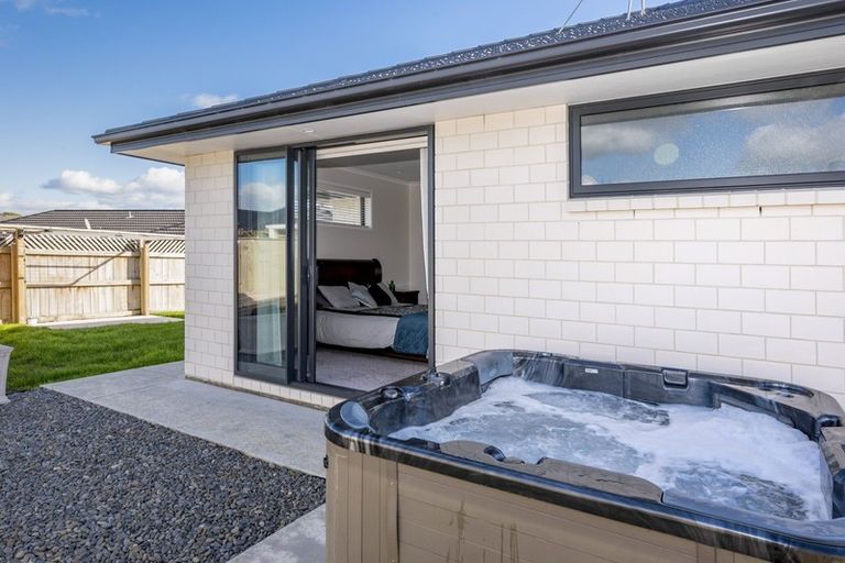 Photo of property in 13 Kilsby Place, Levin, 5510