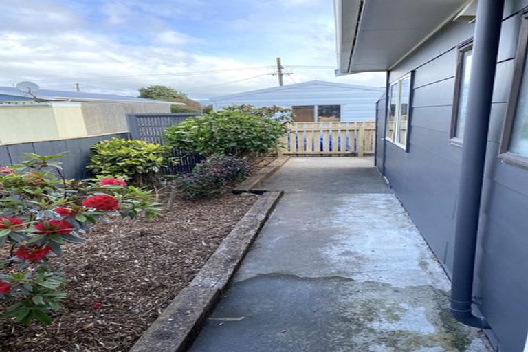 Photo of property in 66b Atkinson Avenue, Otaki Beach, Otaki, 5512