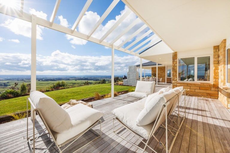 Photo of property in 333 Ngahere Park Road, Turitea, Palmerston North, 4472