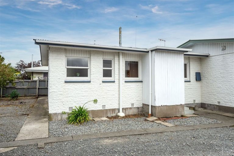 Photo of property in 2/2 Greenpark Street, Hoon Hay, Christchurch, 8025
