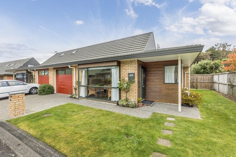 Photo of property in Redwood Village, 20/42 Main Road, Tawa, Wellington, 5028