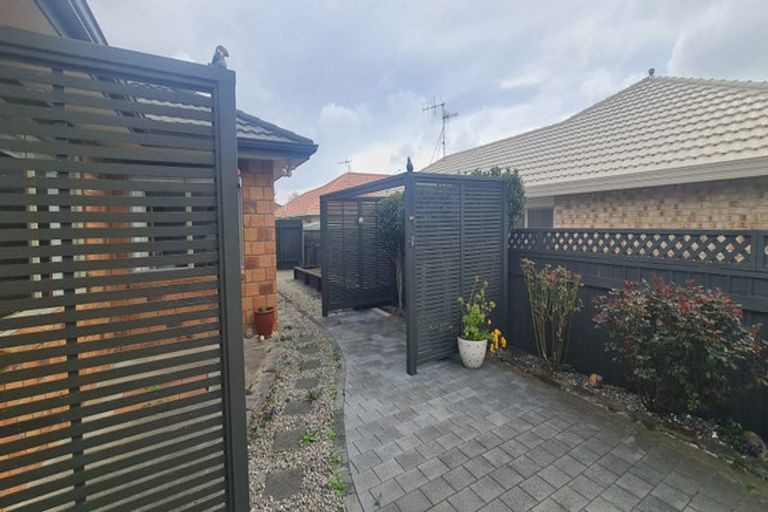 Photo of property in 5 Manhattan Court, Paraparaumu Beach, Paraparaumu, 5032