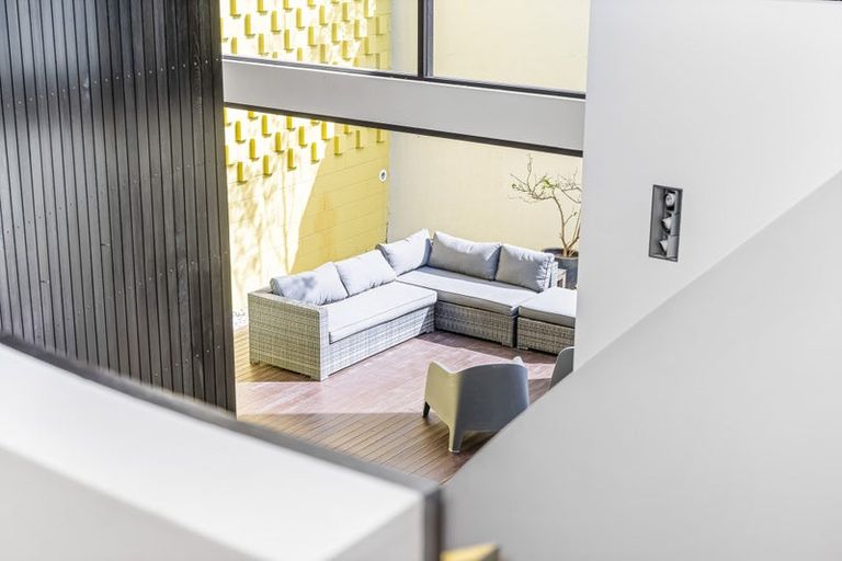 Photo of property in 303 Beach Road, Campbells Bay, Auckland, 0630