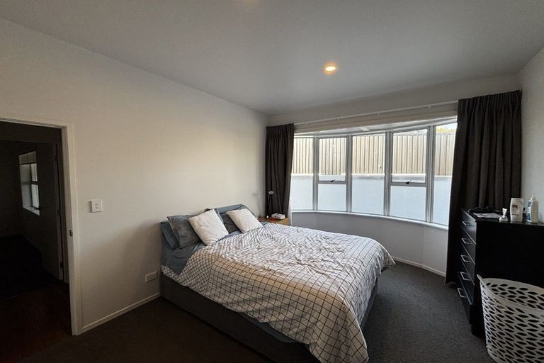 Photo of property in 17 Atiawa Street, Glen Avon, New Plymouth, 4312