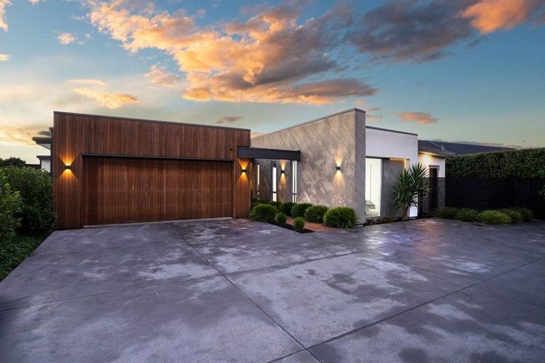 Photo of property in 37 Findlay Avenue, Halswell, Christchurch, 8025