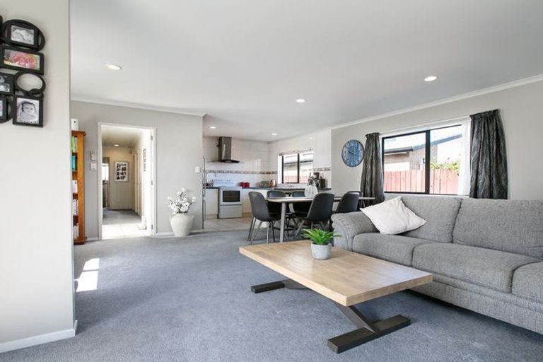 Photo of property in 50d Takanini School Road, Takanini, 2112