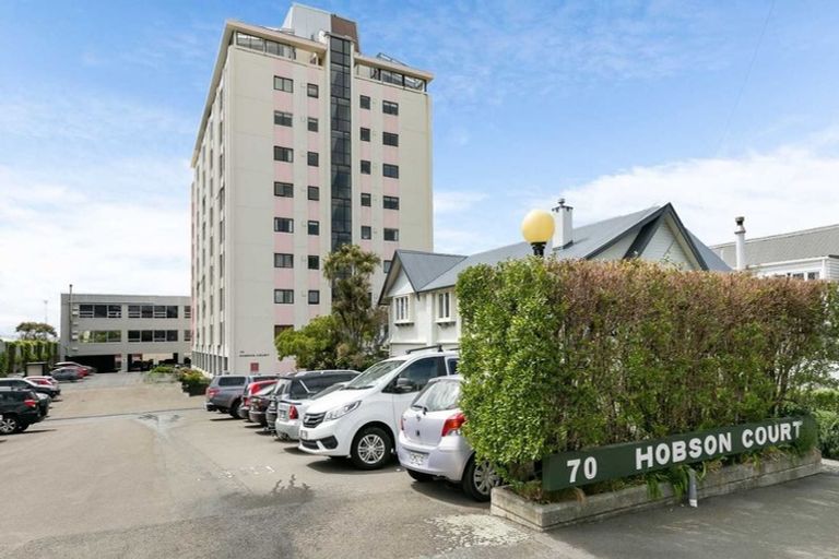 Photo of property in Hobson Court Flats, 22/70u Hobson Street, Thorndon, Wellington, 6011