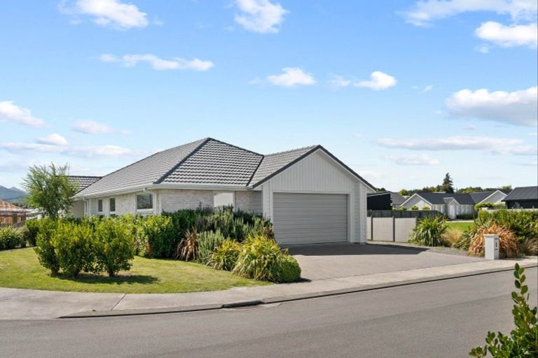 Photo of property in 1 Peony Drive, Greytown, 5712