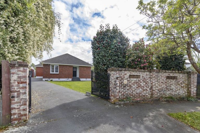 Photo of property in 4 Allison Place, Shirley, Christchurch, 8013