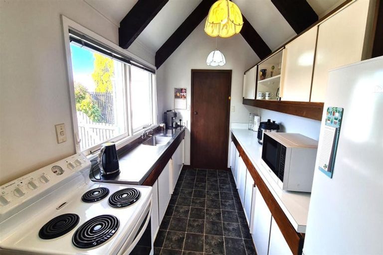 Photo of property in 4 Egmont Place, Bishopdale, Christchurch, 8051